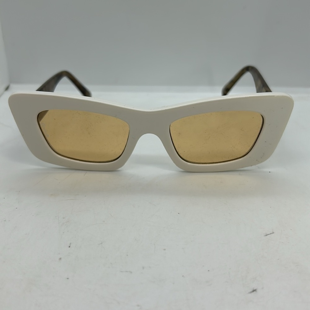 Otra Zoe Sunglasses Frames Case. Nwot View 3